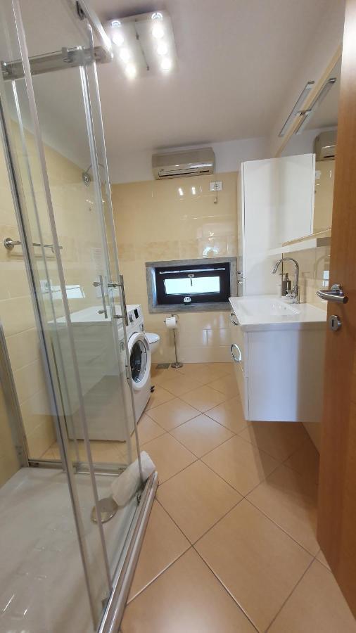 Apartment Laurus Portorož Buitenkant foto